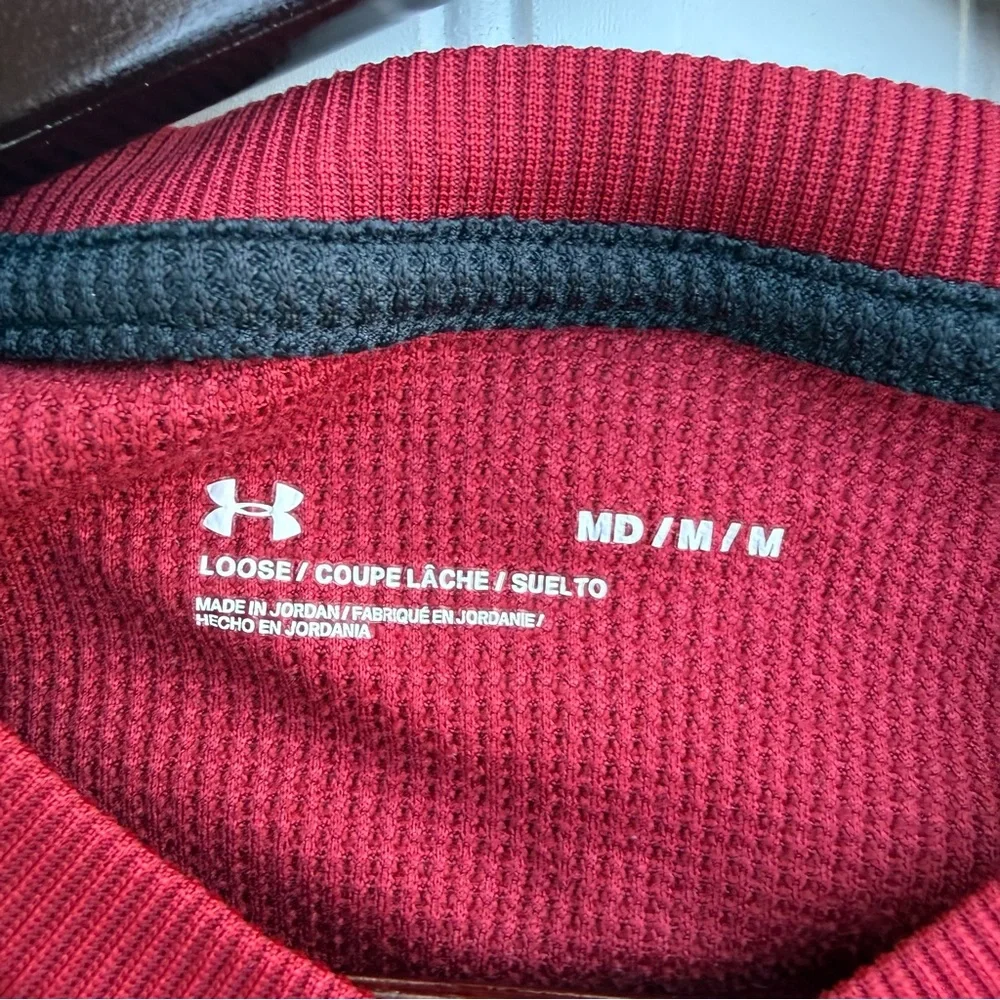 Under Armour Men's Burgundy Long Sleeve Tee